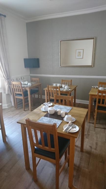 Cornerhouse Guesthouse 칼라일 외부 사진