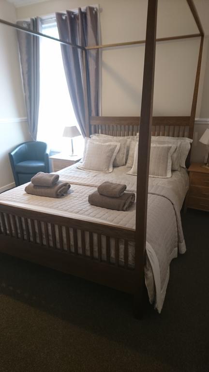Cornerhouse Guesthouse 칼라일 외부 사진